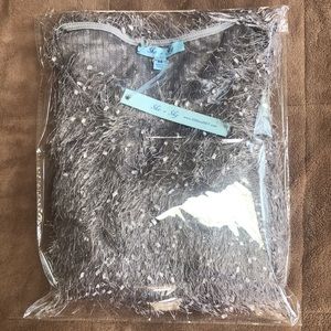 NWT She & Sky Fuzzy Fringe Top Size Medium